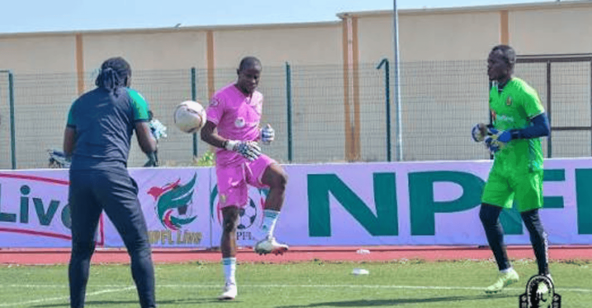 Warri Wolves players in action during NPFL match at Samuel Ogbemudia Stadium